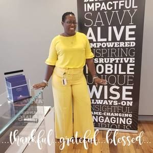 Meet your Posher, Kim